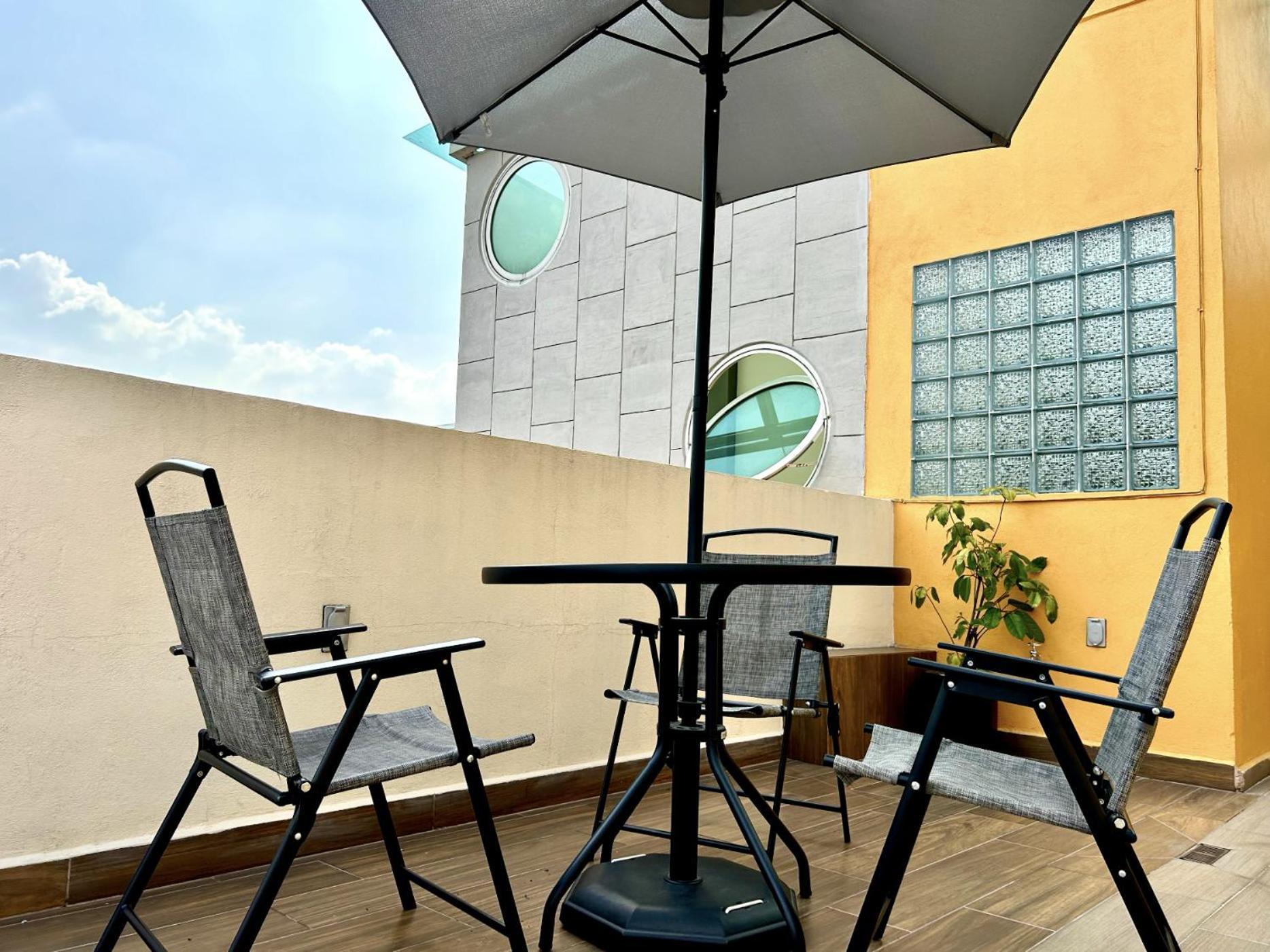 La Casa Del Reloj - Zona De Hospitales Hotell Mexico City Exteriör bild
